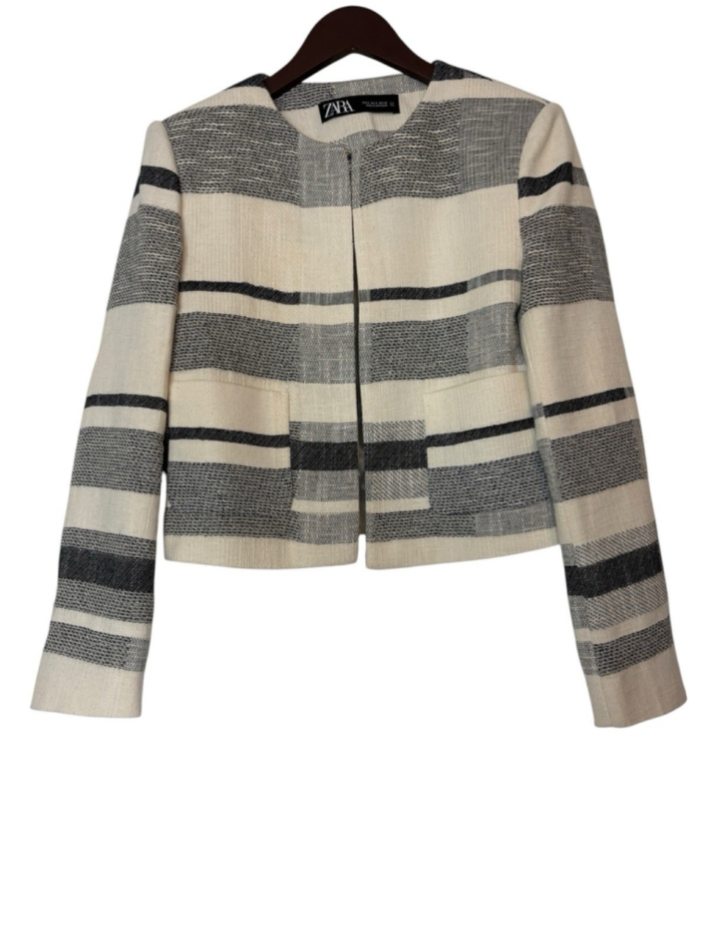 Zara Striped Tweed Jacket Cream Black Cropped Collarless Blazer Preppy S
